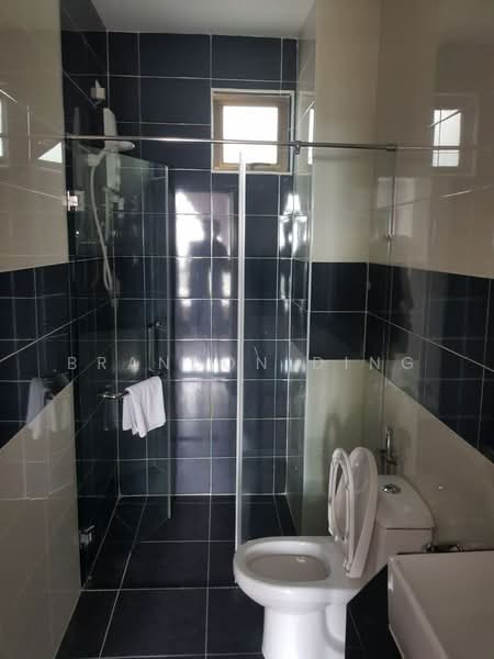 Service Residence for Rent at D'Inspire Residence (Inspira Bestari) - Brandon Ding - Bathroom - PropertyGuru.com.my