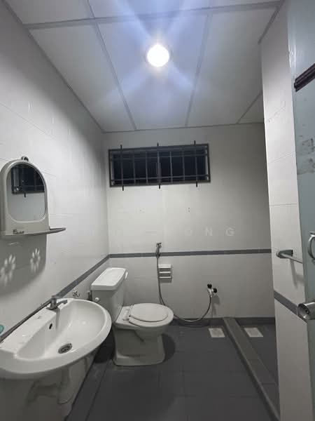 Condominium for Sale at Siantan Puri (8th Avenue) - King Song - Bathroom - PropertyGuru.com.my