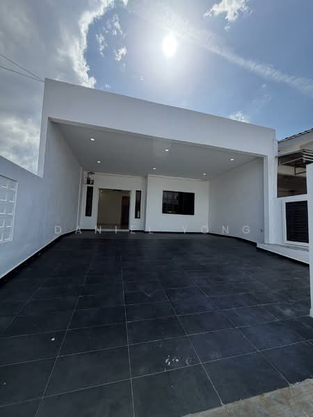 Rumah Teres 1 Tingkat untuk Dijual di Johor Bahru (Johor) - Daniel Yong - Exterior - PropertyGuru.com.my