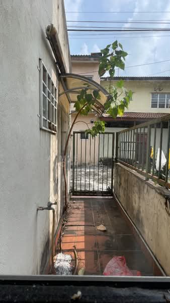 2-storey Terraced House for Sale in Bandar Puteri Klang (Klang) - Amenny Chua - Exterior - PropertyGuru.com.my