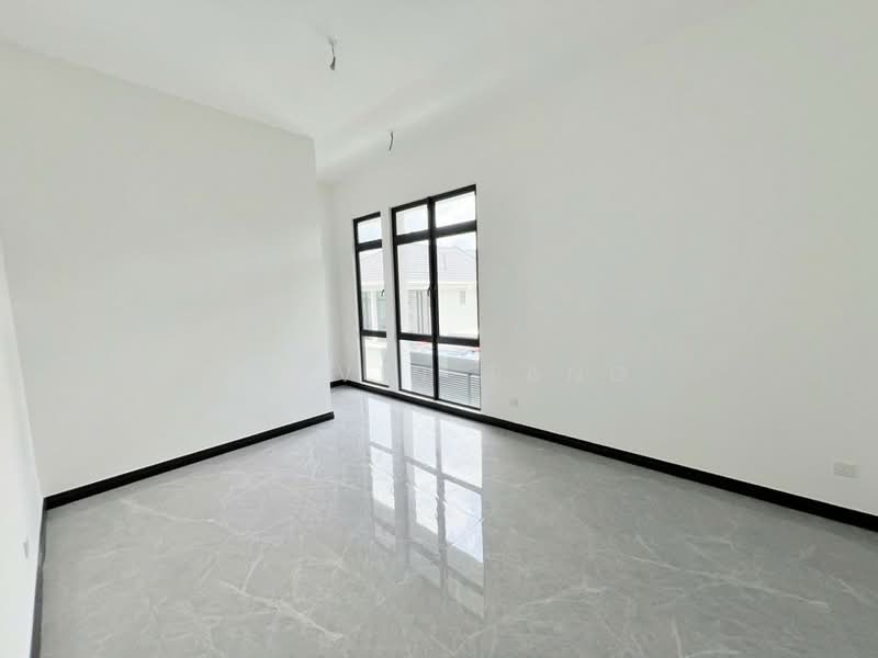 Rumah Berkembar untuk Dijual di Setia Tropika (Johor Bahru) - Kelvin Tang - Interior - PropertyGuru.com.my