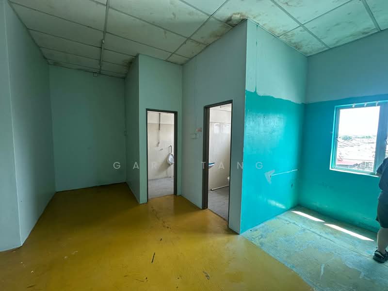 Shop for Sale in Ipoh (Perak) - Gary Tang - Interior - PropertyGuru.com.my