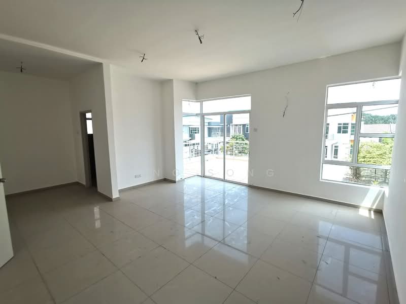 Bungalow for Sale in Alor Gajah (Melaka) - King Song - Living Room - PropertyGuru.com.my