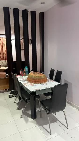 Rumah Teres 1 Tingkat untuk Dijual di Taman JP Perdana (Johor Bahru) - Keith Ching - Dining Room - PropertyGuru.com.my