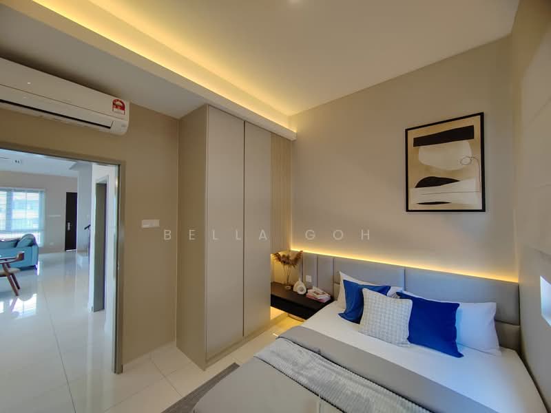 2-storey Terraced House for Sale in Austin Crest (Johor Bahru) - Bella Goh - Bedroom - PropertyGuru.com.my