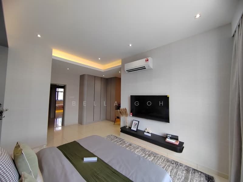 2-storey Terraced House for Sale in Austin Crest (Johor Bahru) - Bella Goh - Bedroom - PropertyGuru.com.my