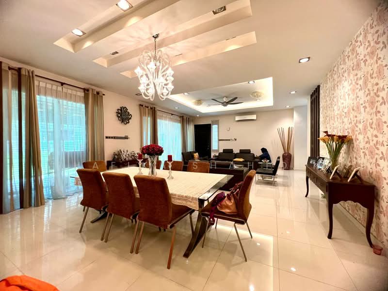 Semi-Detached House for Sale in Gombak (Selangor) - Shafika Shahidin - Dining Room - PropertyGuru.com.my