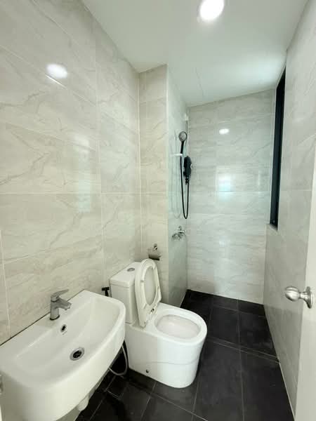 Condominium for Sale at SKS Pavillion Residences - David Ong - Bathroom - PropertyGuru.com.my