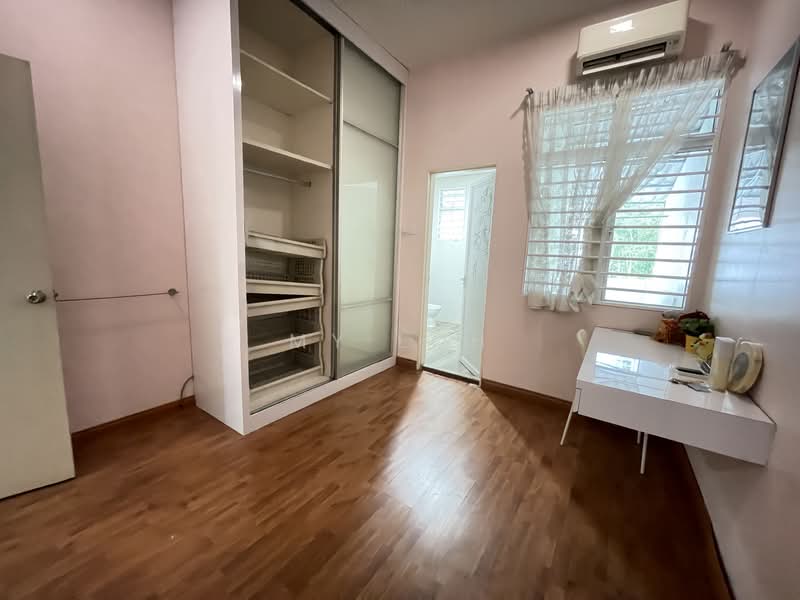 2.5-storey Terraced House for Sale in Taman Wangsa Permai (Kepong) - MY Loh - Bedroom - PropertyGuru.com.my