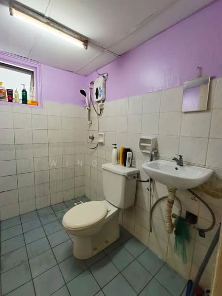 Condominium for Sale at Pantai Hillpark 2 - Wing Seow - Bathroom - PropertyGuru.com.my