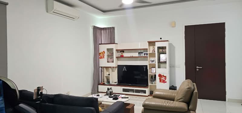 Semi-Detached House for Sale in Telok Panglima Garang (Selangor) - Joanna Tan - Living Room - PropertyGuru.com.my