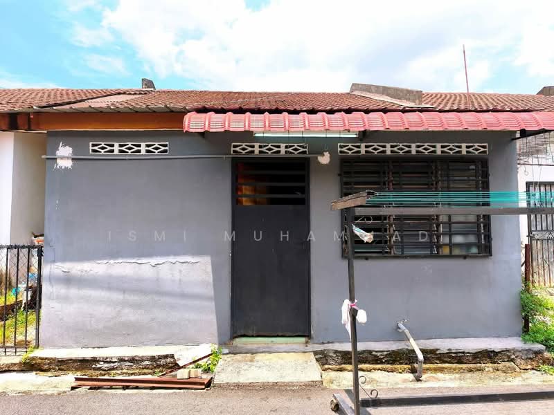 Rumah Teres 1 Tingkat untuk Dijual di Taman Seri Rembau (Rembau) - Ismi Muhammad - Exterior - PropertyGuru.com.my