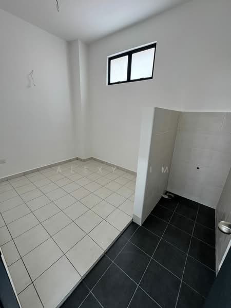 Factory for Rent in Pasir Gudang (Johor) - Alexy Lim - Interior - PropertyGuru.com.my