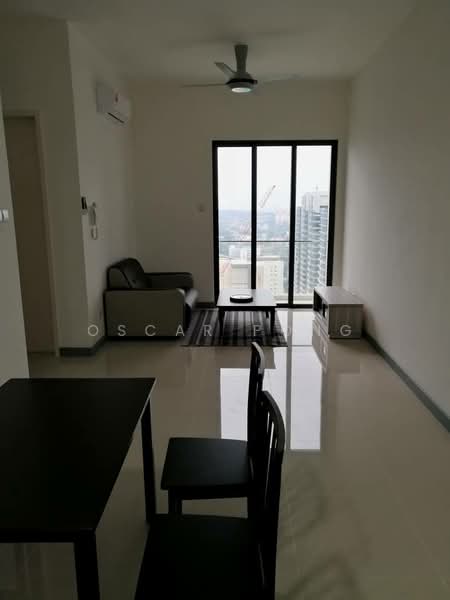 Servis Apartment untuk Dijual di South View - Oscar Pong - Living Room - PropertyGuru.com.my