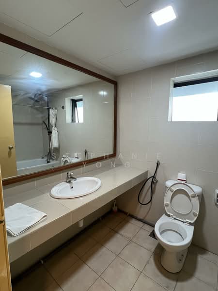 Servis Apartment untuk Disewa di Seri Cempaka - Stephanie Yong - Bathroom - PropertyGuru.com.my