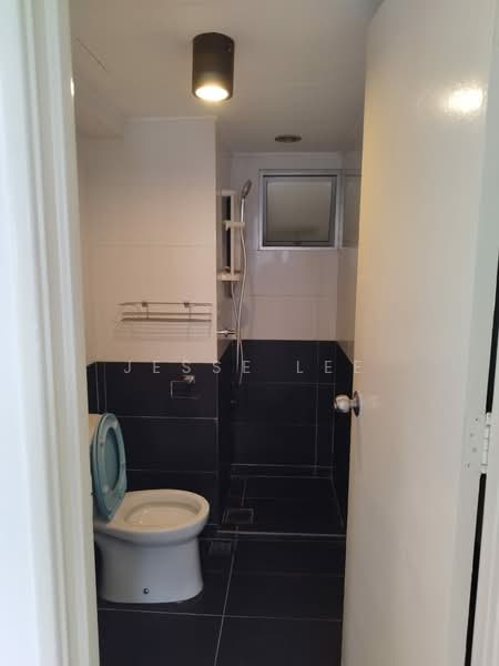 Kondominium untuk Disewa di Paradesa Rustica - Jesse Lee - Bathroom - PropertyGuru.com.my