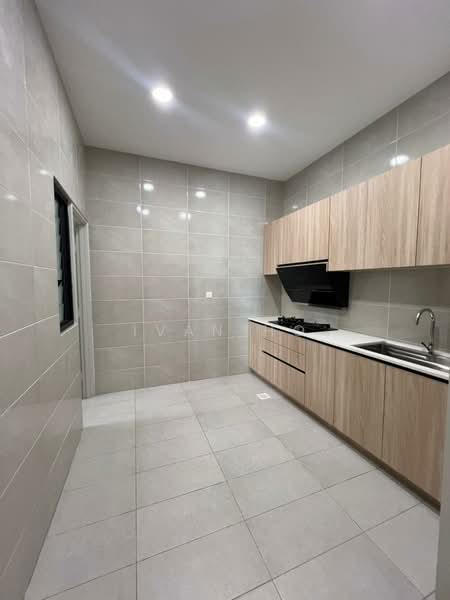 Townhouse for Sale in Batu Kawah New Township (Kuching) - Ivan Ho - Kitchen - PropertyGuru.com.my