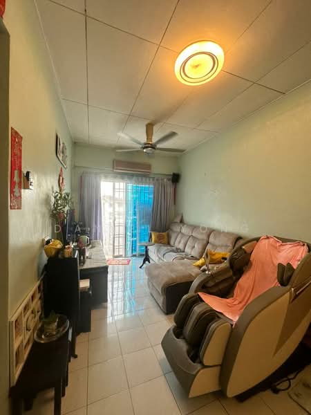 Apartment for Sale at Sri Kenari Apartment - Daniel Yong - Living Room - PropertyGuru.com.my