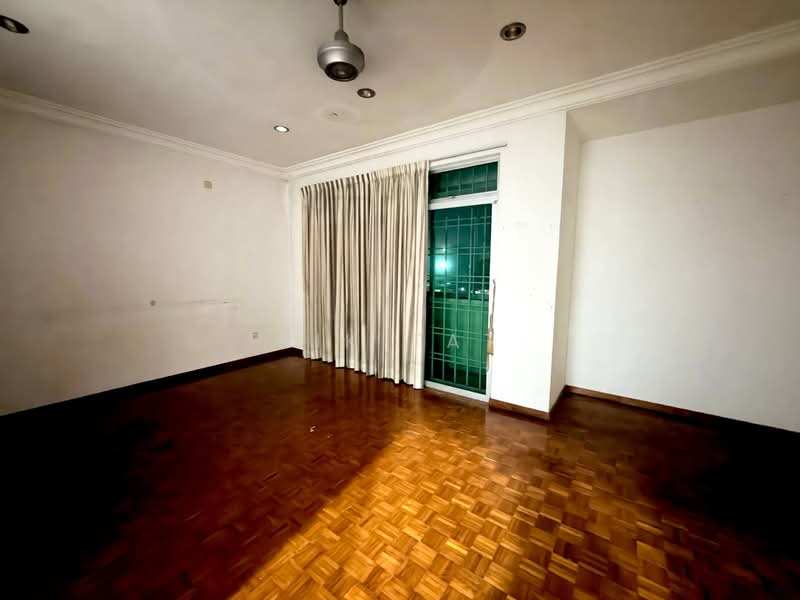 1.5-storey Terraced House for Sale in Taman Gaya (Ulu Tiram) - Yik Tat - PropertyGuru.com.my