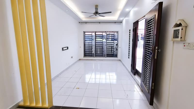 Rumah Teres untuk Dijual di Taman Meru Jaya (Kapar) - Muin Mn - Living Room - PropertyGuru.com.my