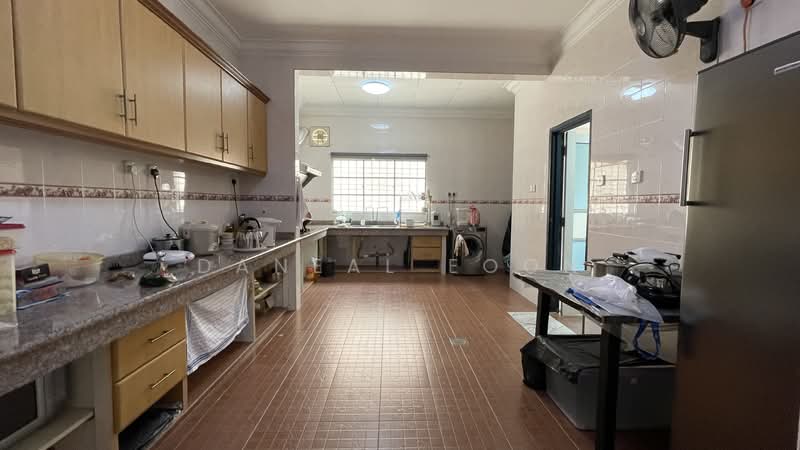2-storey Terraced House for Sale in Bandar Puteri Klang (Klang) - Daneal Eoon - Kitchen - PropertyGuru.com.my