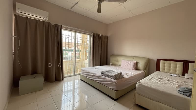 2-storey Terraced House for Sale in Bandar Puteri Klang (Klang) - Daneal Eoon - Bedroom - PropertyGuru.com.my