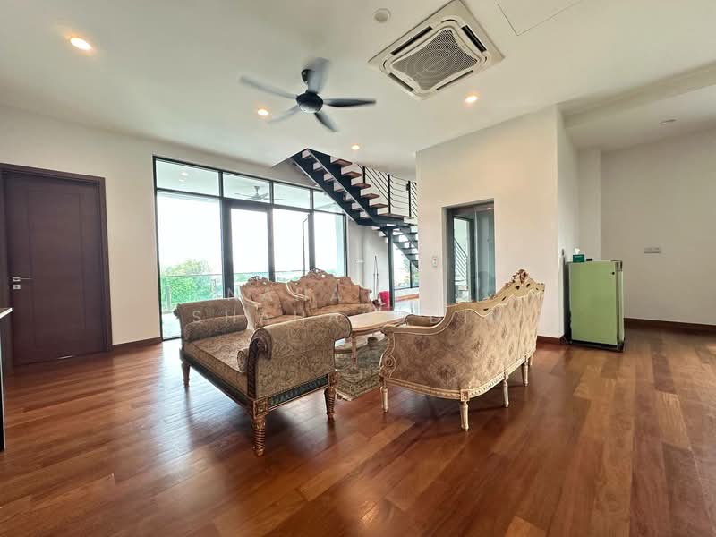 Bungalow for Sale in Seksyen 8 (Shah Alam) - Nahathir Shahabudin - Living Room - PropertyGuru.com.my
