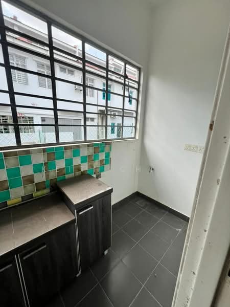 1-storey Terraced House for Sale in Taman Bestari Perdana (Pasir Gudang) - Keith Ching - Kitchen - PropertyGuru.com.my