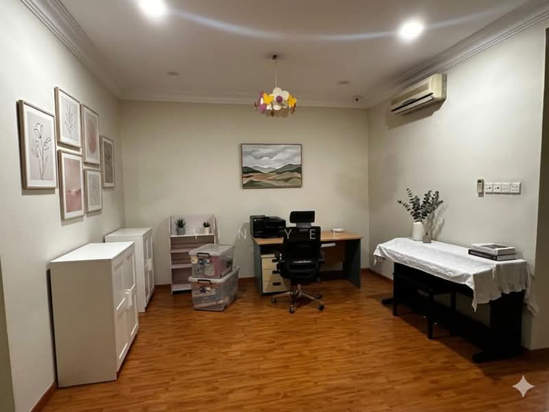 3-storey Terraced House for Sale in Taman Esplanad (Bukit Jalil) - Yin Yee - Study - PropertyGuru.com.my