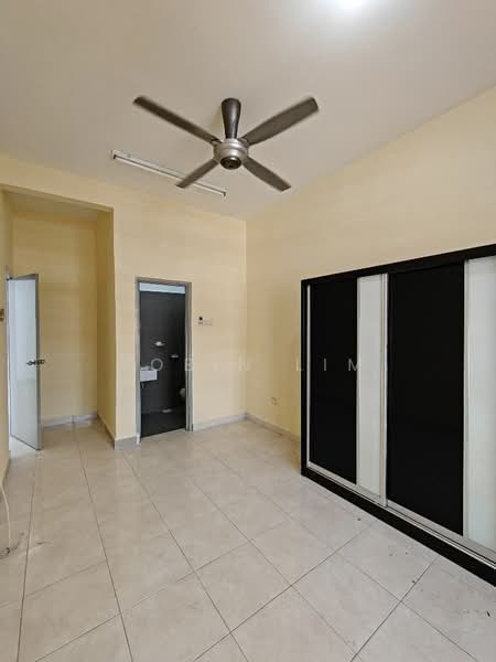 1-storey Terraced House for Sale in Taman Mount Austin (Tebrau) - Robin Lim - Interior - PropertyGuru.com.my