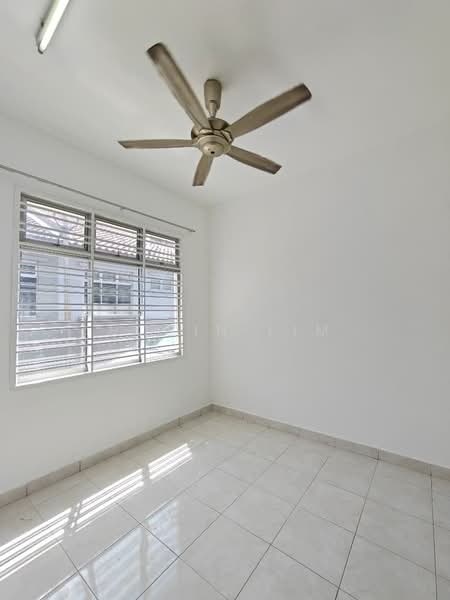 1-storey Terraced House for Sale in Taman Mount Austin (Tebrau) - Robin Lim - Interior - PropertyGuru.com.my