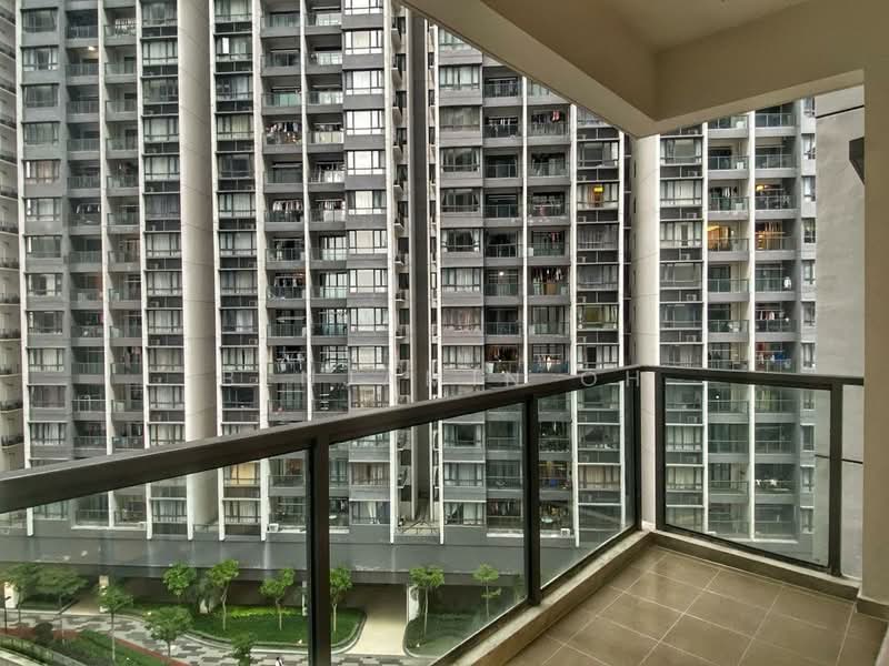 Servis Apartment untuk Disewa di R&F Princess Cove Phase 1 - Benjamin Oh - Balcony - PropertyGuru.com.my