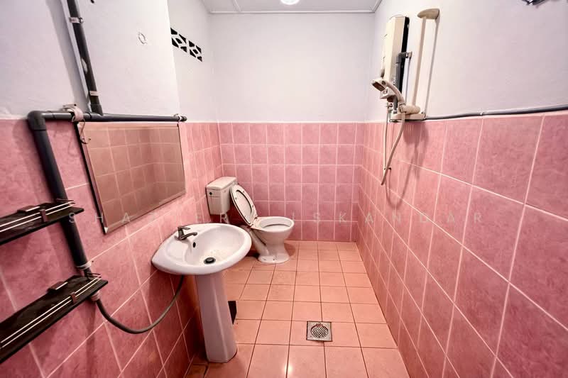 1-storey Terraced House for Sale in Selayang (Batu Caves) - Shaziery Iskandar - PropertyGuru.com.my