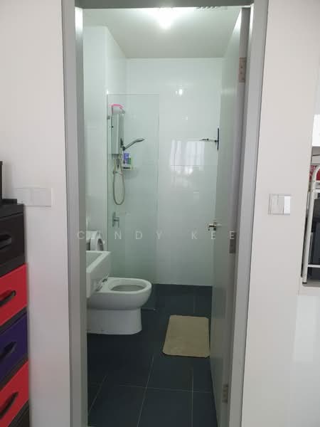 Service Residence for Sale at Residential Suites @ HighPark - Cindy Kee - Bathroom - PropertyGuru.com.my