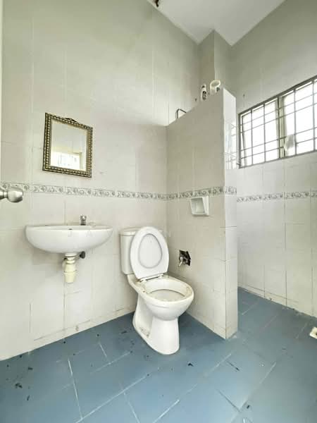 2-storey Terraced House for Sale in Bandar Puteri Puchong (Puchong) - Jayden Lee - Bathroom - PropertyGuru.com.my