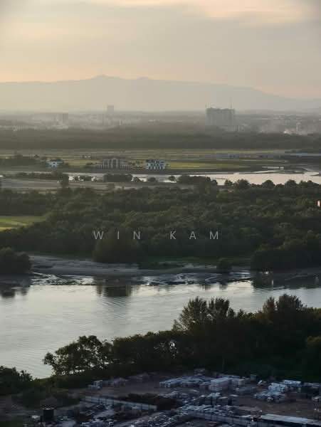 Kondominium untuk Disewa di Amberside @ Country Garden Danga Bay - Win Kam - Exterior - PropertyGuru.com.my