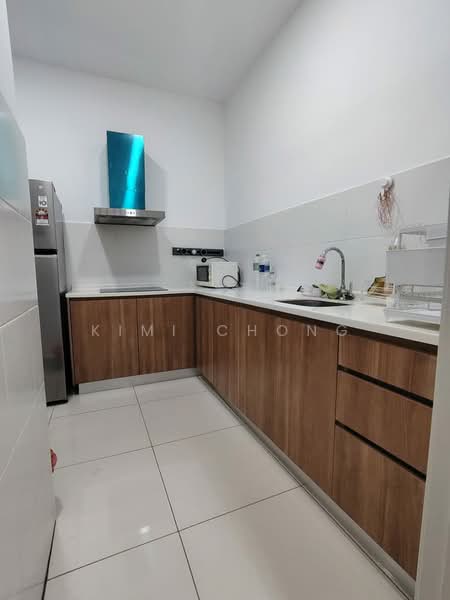Kondominium untuk Disewa di Pacific Star (Service Residence) - Kimi Chong - Kitchen - PropertyGuru.com.my