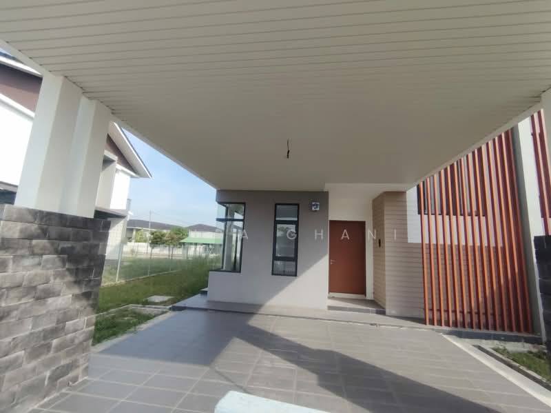 Rumah Berkembar untuk Dijual di Kepala Batas (Penang) - Azura Ghani - Exterior - PropertyGuru.com.my