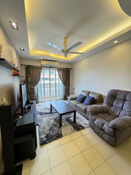 Apartment for Sale at Serdang Villa Apartment - ChaoLim . - Living Room - PropertyGuru.com.my