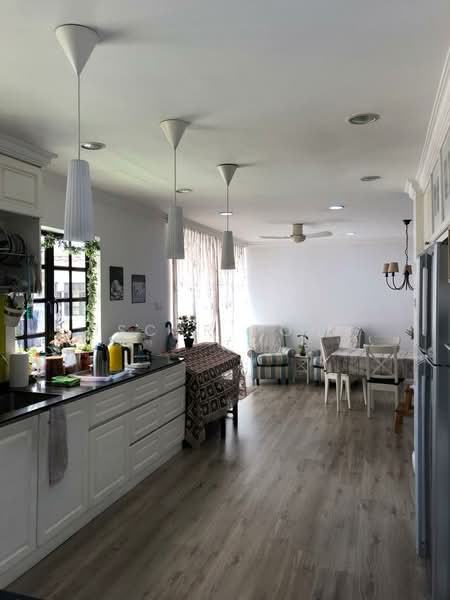 Townhouse for Sale in Bandar Pinggiran Subang (Shah Alam) - Oscar Pong - Kitchen - PropertyGuru.com.my