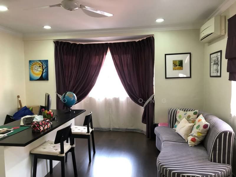 Townhouse for Sale in Bandar Pinggiran Subang (Shah Alam) - Oscar Pong - Study - PropertyGuru.com.my