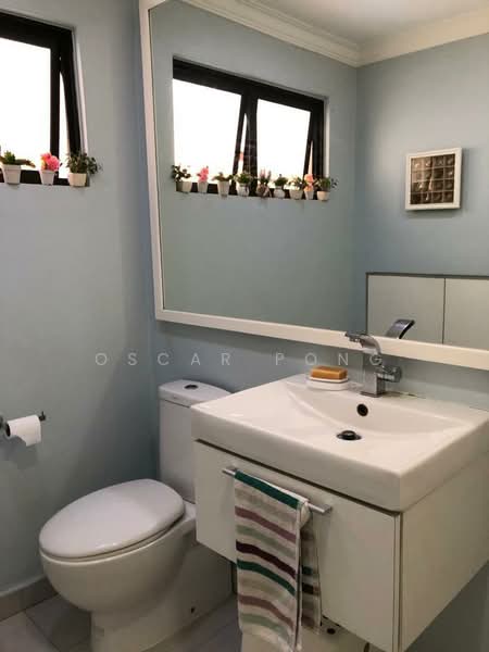 Townhouse for Sale in Bandar Pinggiran Subang (Shah Alam) - Oscar Pong - Bathroom - PropertyGuru.com.my