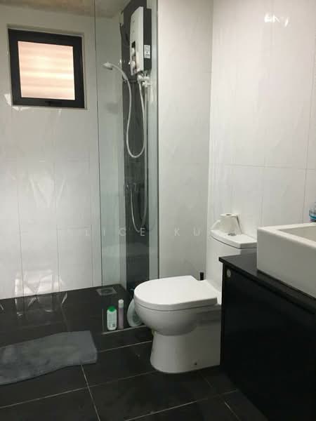 Servis Apartment untuk Disewa di Menara Suria (V12) - Alice Kuon - Bathroom - PropertyGuru.com.my