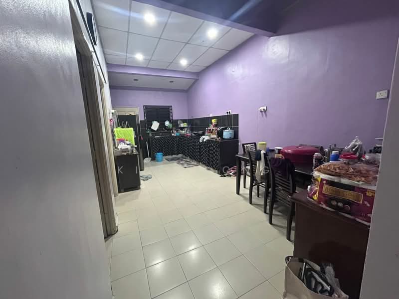 Rumah Teres 1 Tingkat untuk Dijual di Taman Maju (Jasin) - King Song - Kitchen - PropertyGuru.com.my