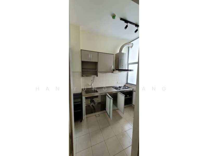 3-storey Terraced House for Rent in Cyberjaya (Selangor) - Han Yung Kwang - Kitchen - PropertyGuru.com.my