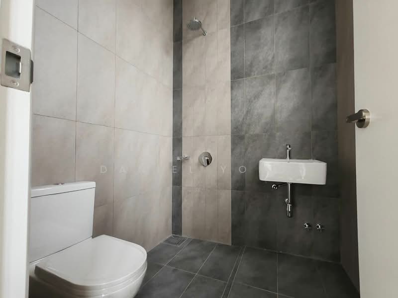 Cluster House for Rent in Setia Tropika (Johor Bahru) - Daniel Yong - Bathroom - PropertyGuru.com.my