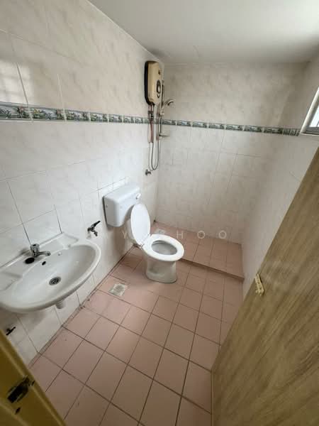 Apartment for Rent at Vista Prima - Jay Khoo - Bathroom - PropertyGuru.com.my