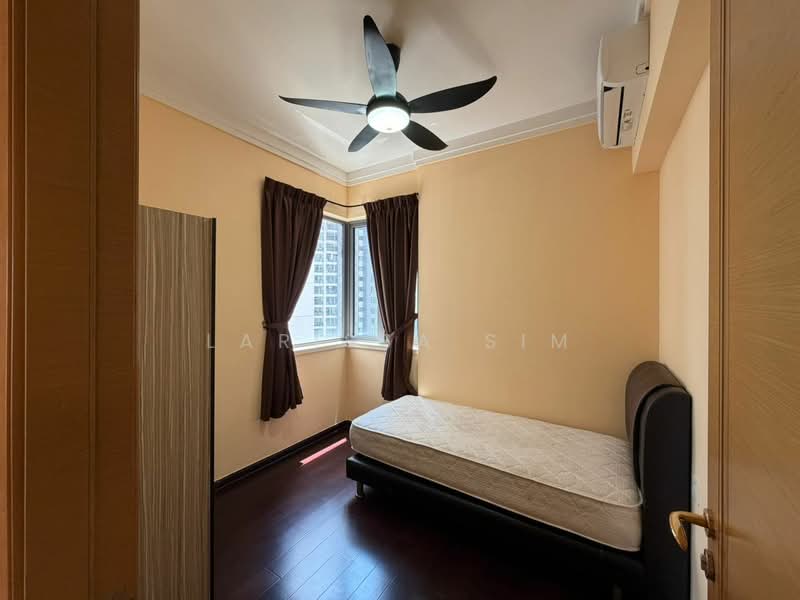 Service Residence for Sale at R&F Princess Cove Phase 1 - Larissa Sim - Bedroom - PropertyGuru.com.my