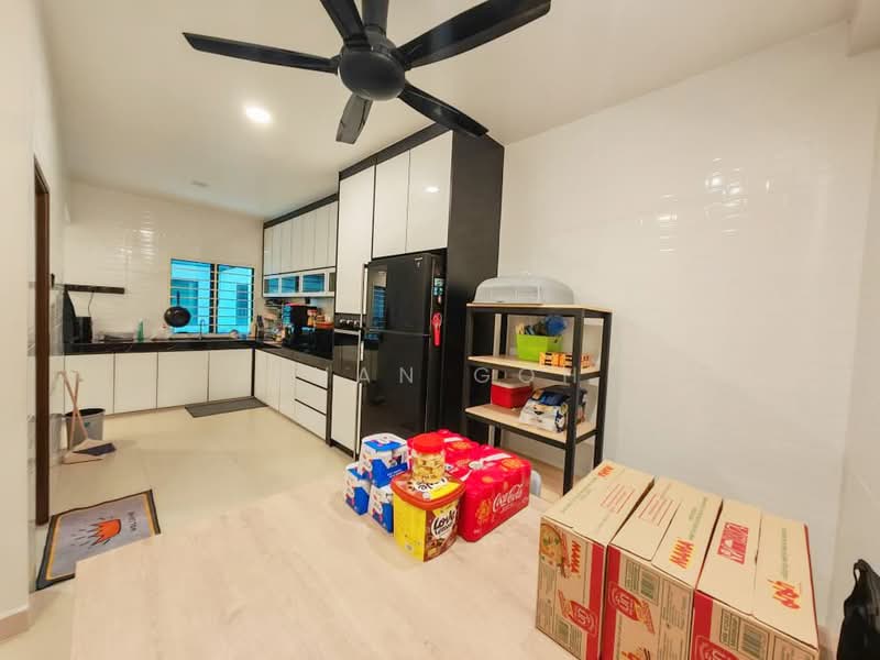 Rumah Teres 2.5 Tingkat untuk Dijual di Taman Meranti Jaya (Puchong) - Evan Goh - Kitchen - PropertyGuru.com.my