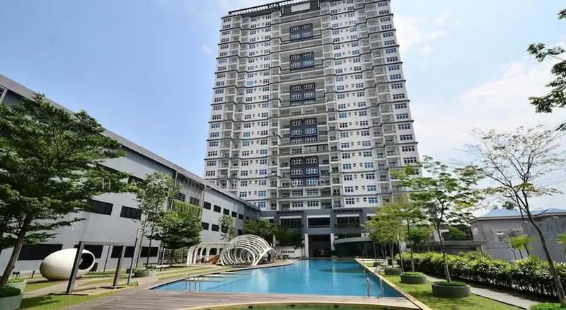 Kediaman Servis untuk Dijual di Skypod Residence - Chan Chong Liang - Exterior - PropertyGuru.com.my